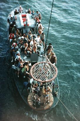 Boat connecting the platforms to mainland