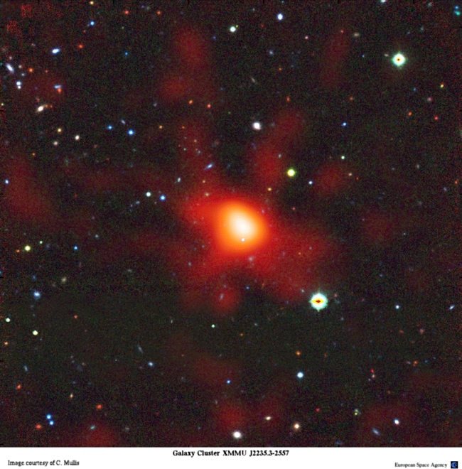 XMM-Newton and VLT images of XMMU J2235.3-2557